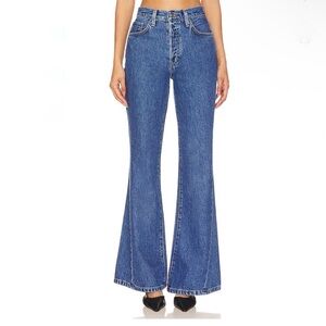 NEW Favorite Daughter The Valentina Flare Super High Rise Jeans in Montreal Wash